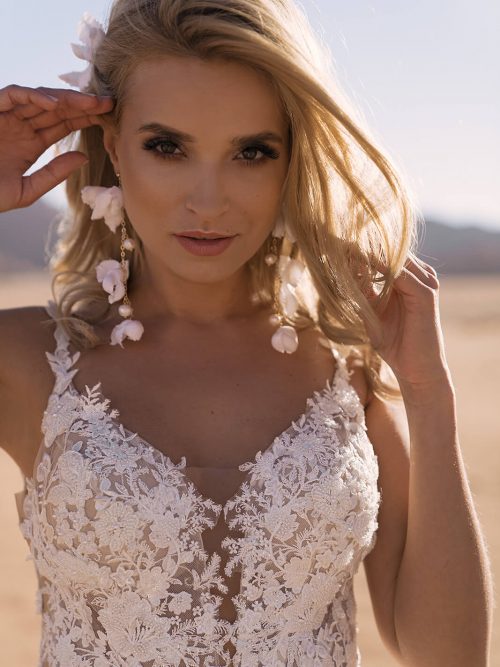 Hochzeitskleid Brautkleid mit Spitze und Glitzer