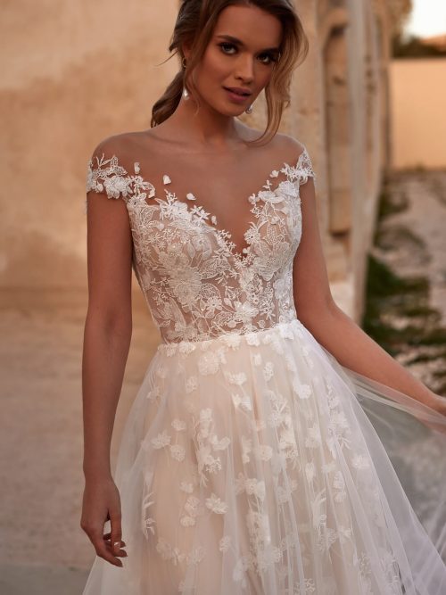 Hochzeitskleid Brautkleid mit Spitze und Glitzer