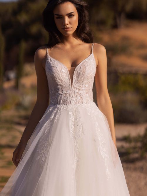 Hochzeitskleid Brautkleid mit Spitze und Glitzer