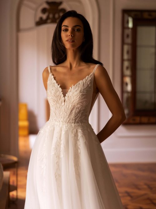 Hochzeitskleid Brautkleid mit Spitze und Glitzer