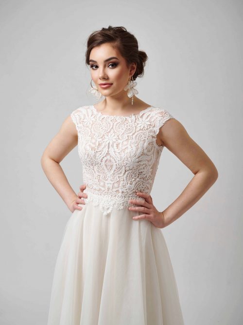 Hochzeitskleid Brautkleid mit Spitze und Glitzer