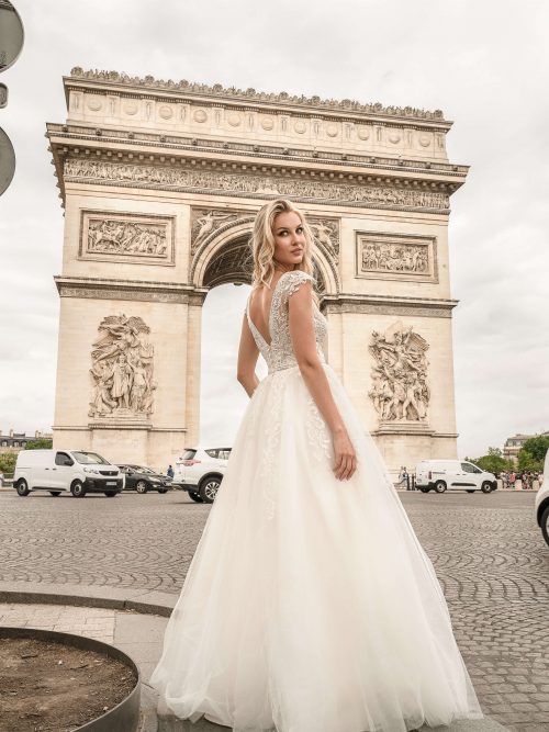 Alternative view of Brautkleid 135