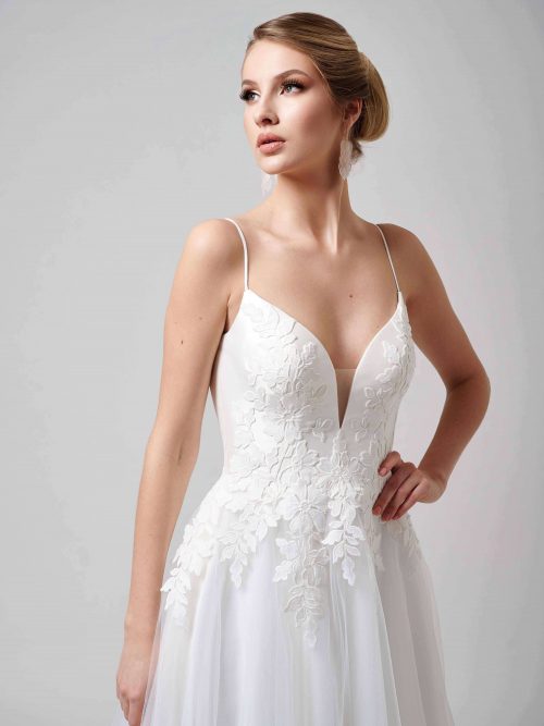 Hochzeitskleid Brautkleid mit Spitze und Glitzer