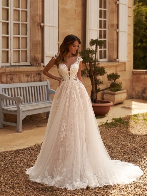 Brautkleid mit Spitze