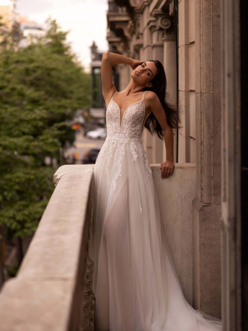 Hochzeitskleid Brautkleid mit Spitze und Glitzer