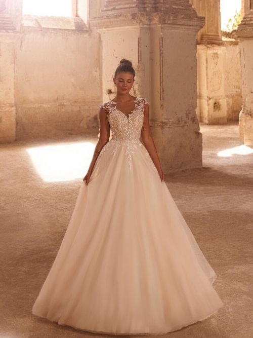 Brautkleid mit Spitze