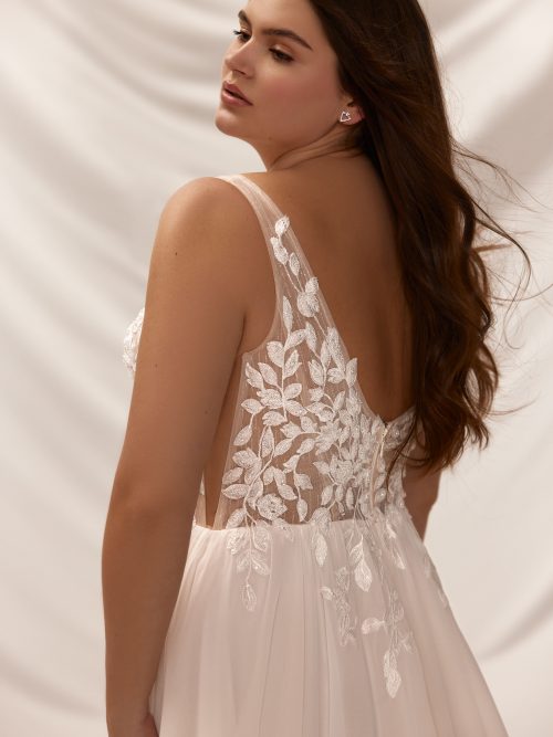 Curvybrautkleid, Hochzeitskleid